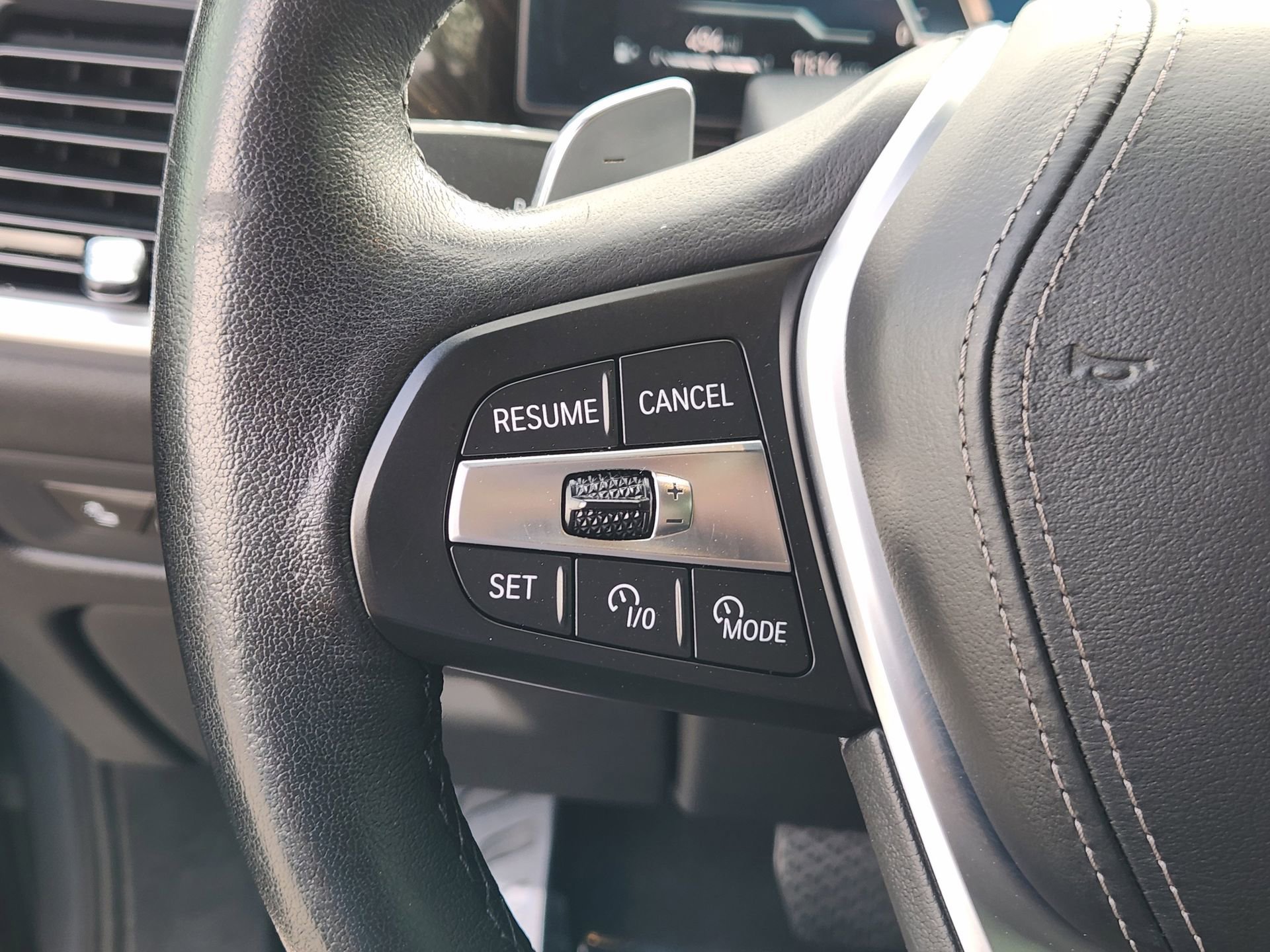 Used 2024 BMW X5 sDrive40i w/ Parking Assistance Package image 27