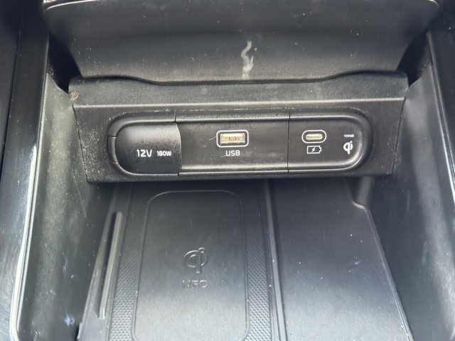 Used 2024 Kia Telluride SX w/ Towing Package image 24