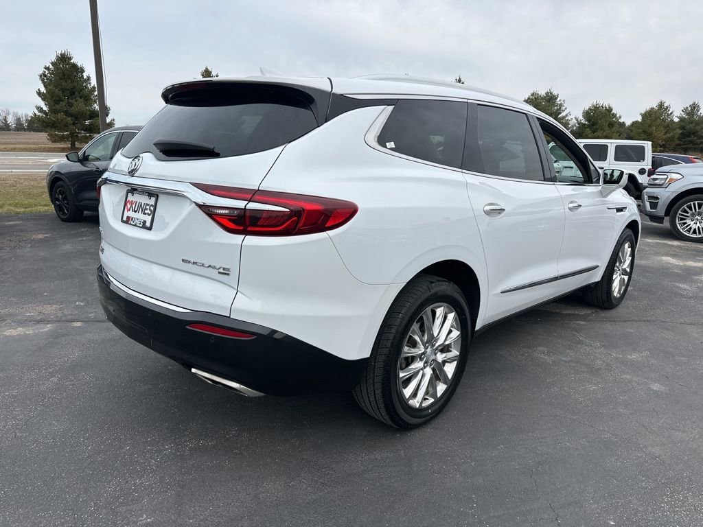 Used 2018 Buick Enclave Premium w/ Trailering Package image 9