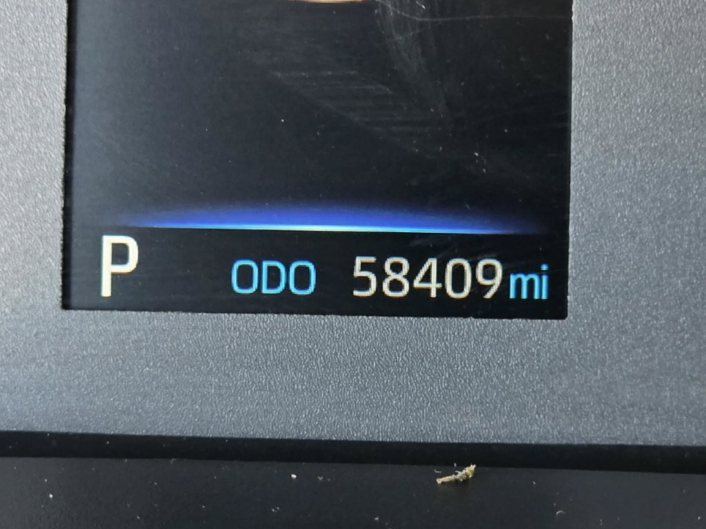 Used 2025 Toyota Corolla LE FWD image 29