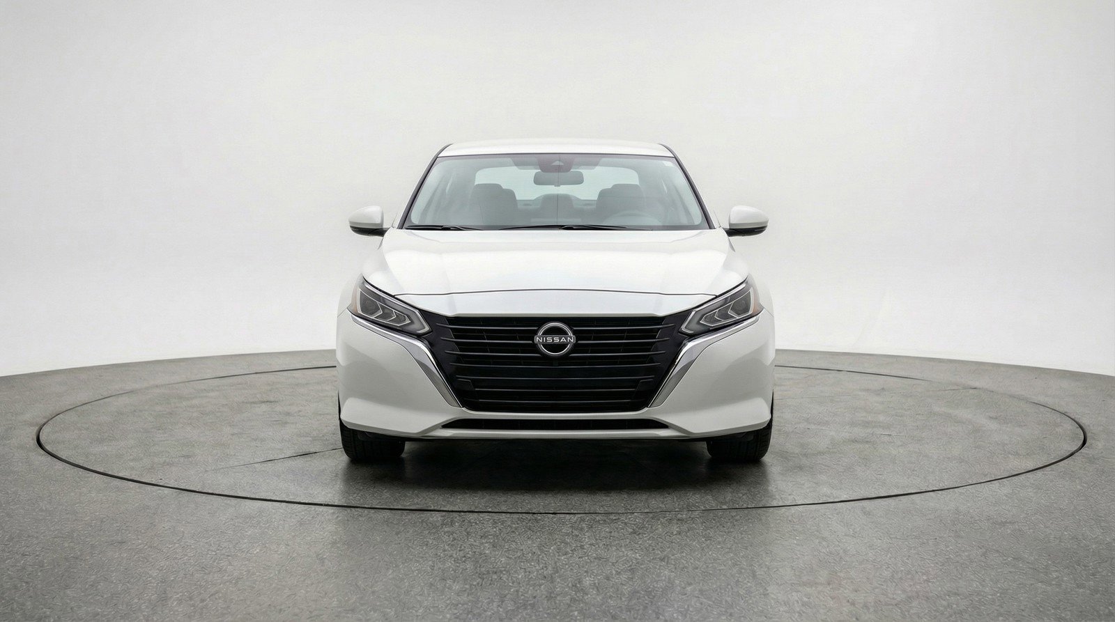 Used 2025 Nissan Altima 2.5 SV FWD image 2