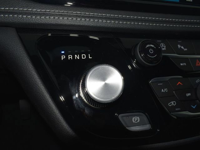 New 2026 Chrysler Pacifica Select image 21