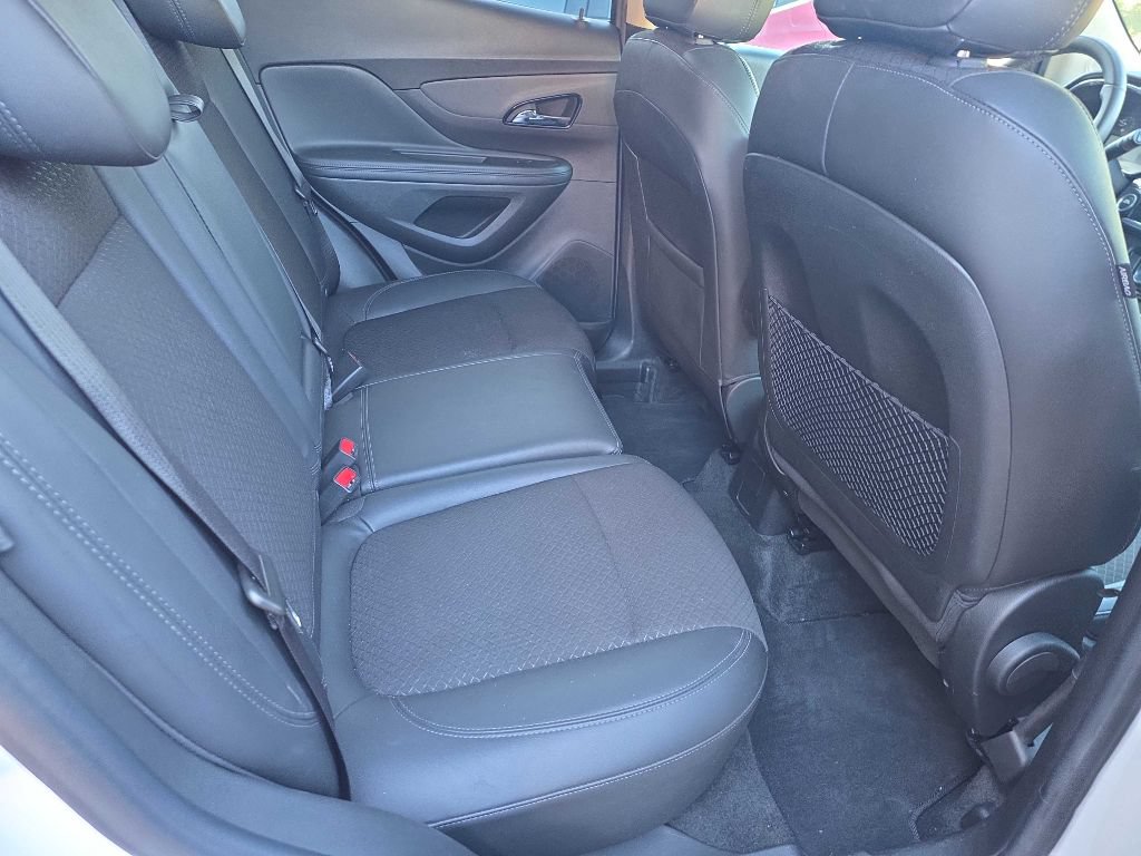 Used 2021 Buick Encore Preferred AWD/4WD image 10