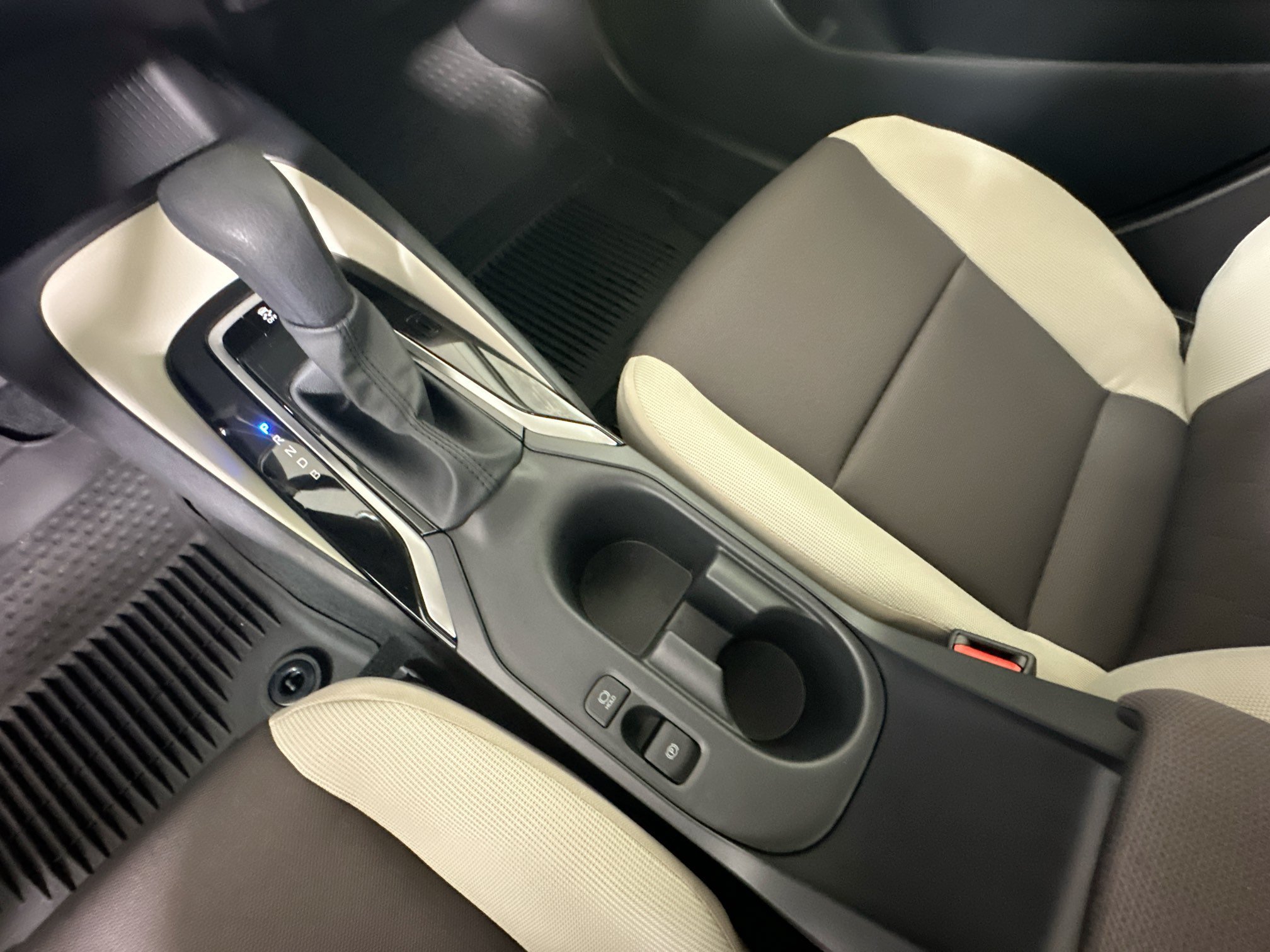 New 2026 Toyota Corolla LE FWD image 21