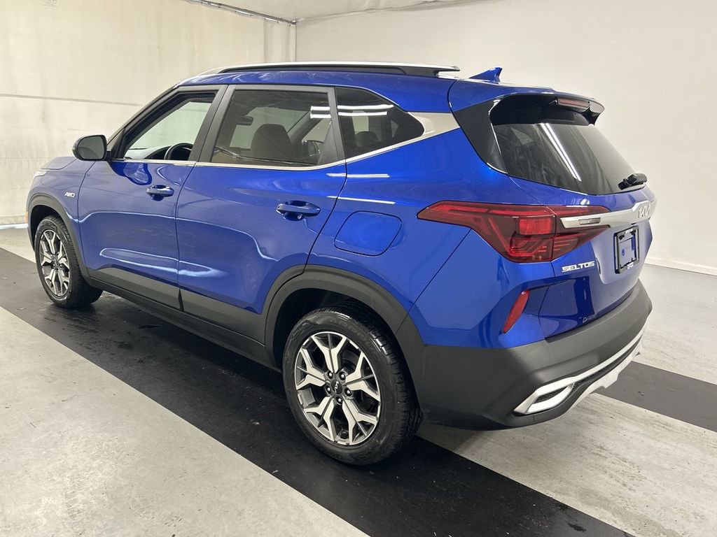 Certified 2023 Kia Seltos EX AWD/4WD image 7