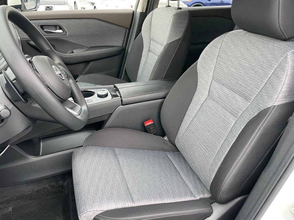 Certified 2023 Nissan Rogue SV AWD/4WD image 8