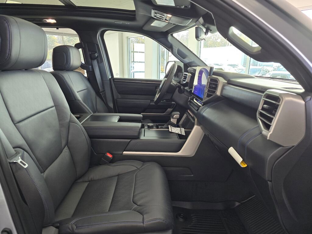 New 2026 Toyota Sequoia Platinum image 40