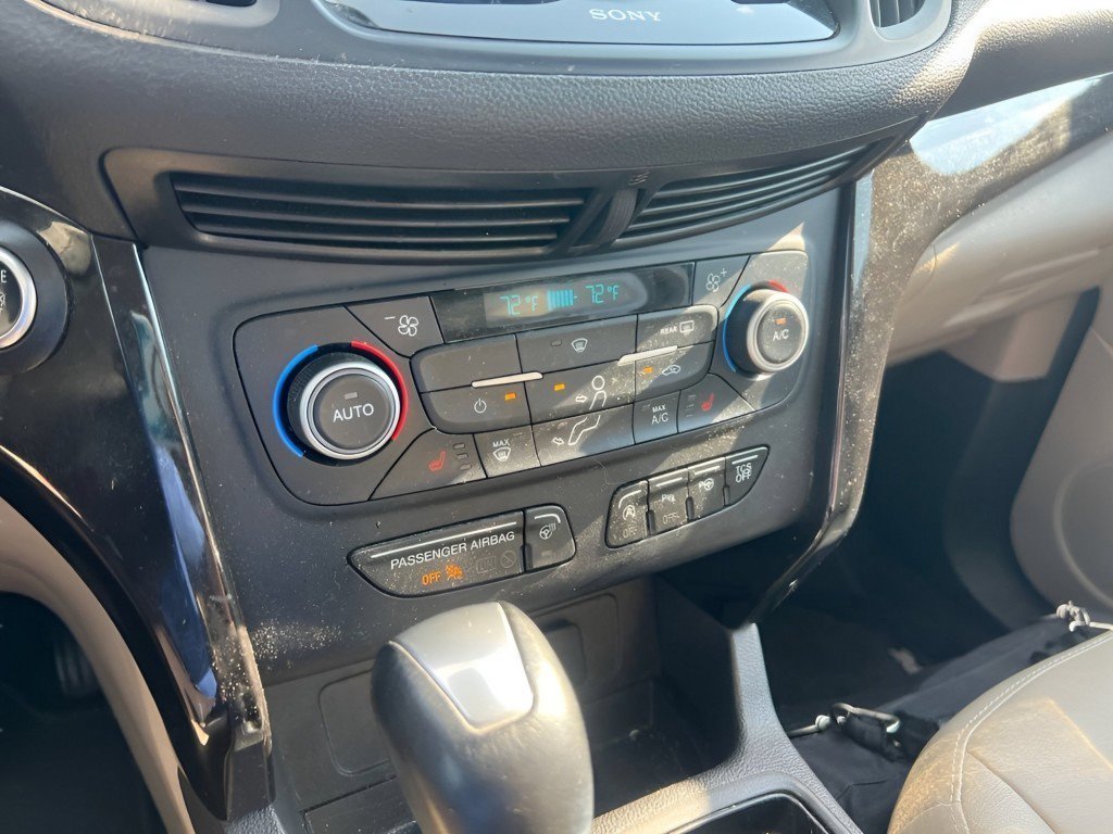 Used 2018 Ford Escape Titanium w/ Ford Safe & Smart Package AWD/4WD image 24