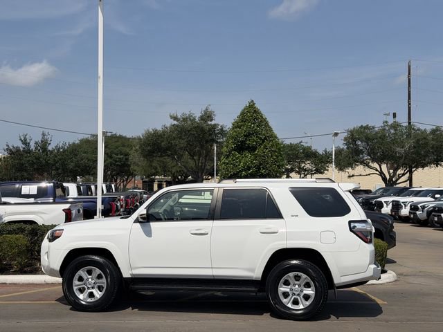 Certified 2024 Toyota 4Runner SR5 Premium AWD/4WD image 4