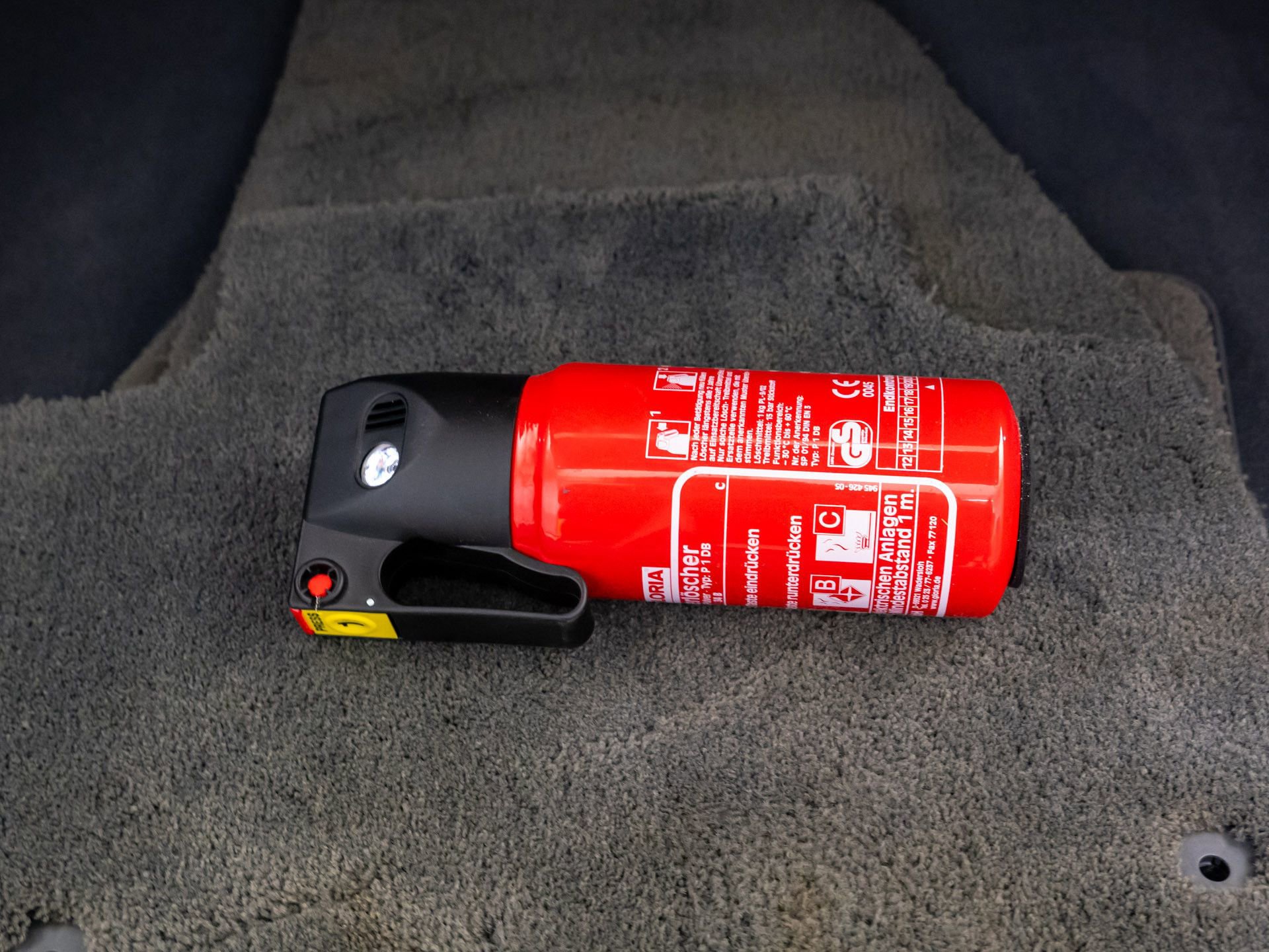 Used 2020 Porsche Cayenne Turbo image 31