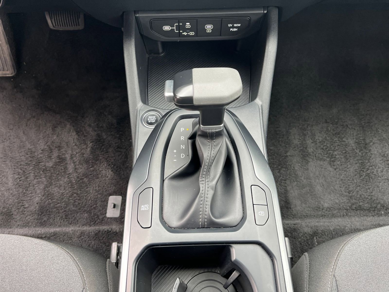 Used 2025 Kia K4 LXS image 40