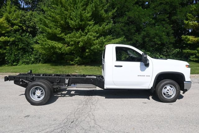 New 2026 Chevrolet Silverado 3500 W/T w/ WT Convenience Package AWD/4WD image 6