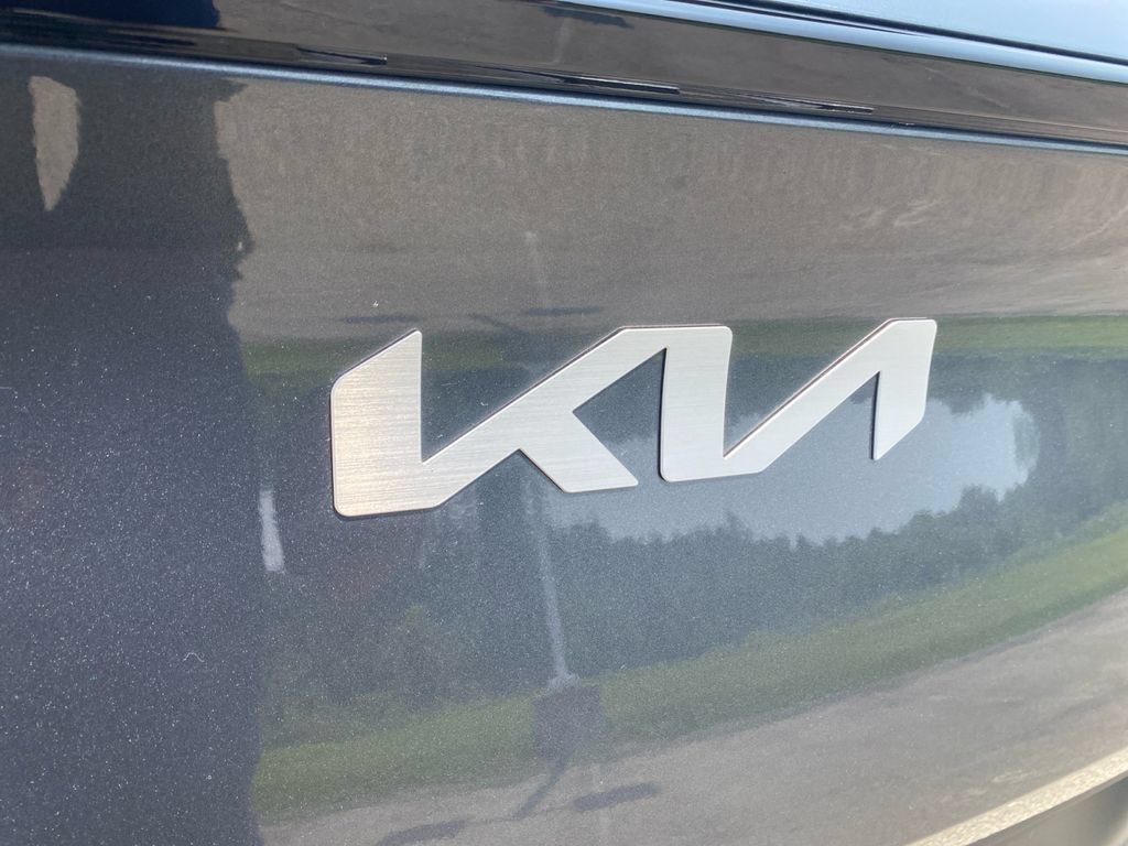 Certified 2023 Kia Sportage LX AWD/4WD image 17