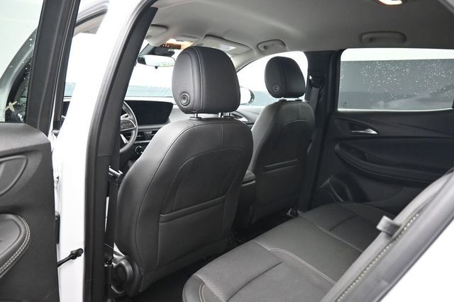 Used 2025 Buick Encore GX Preferred AWD/4WD image 14