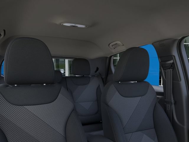 New 2027 Chevrolet Bolt LT w/ Comfort Package FWD image 24