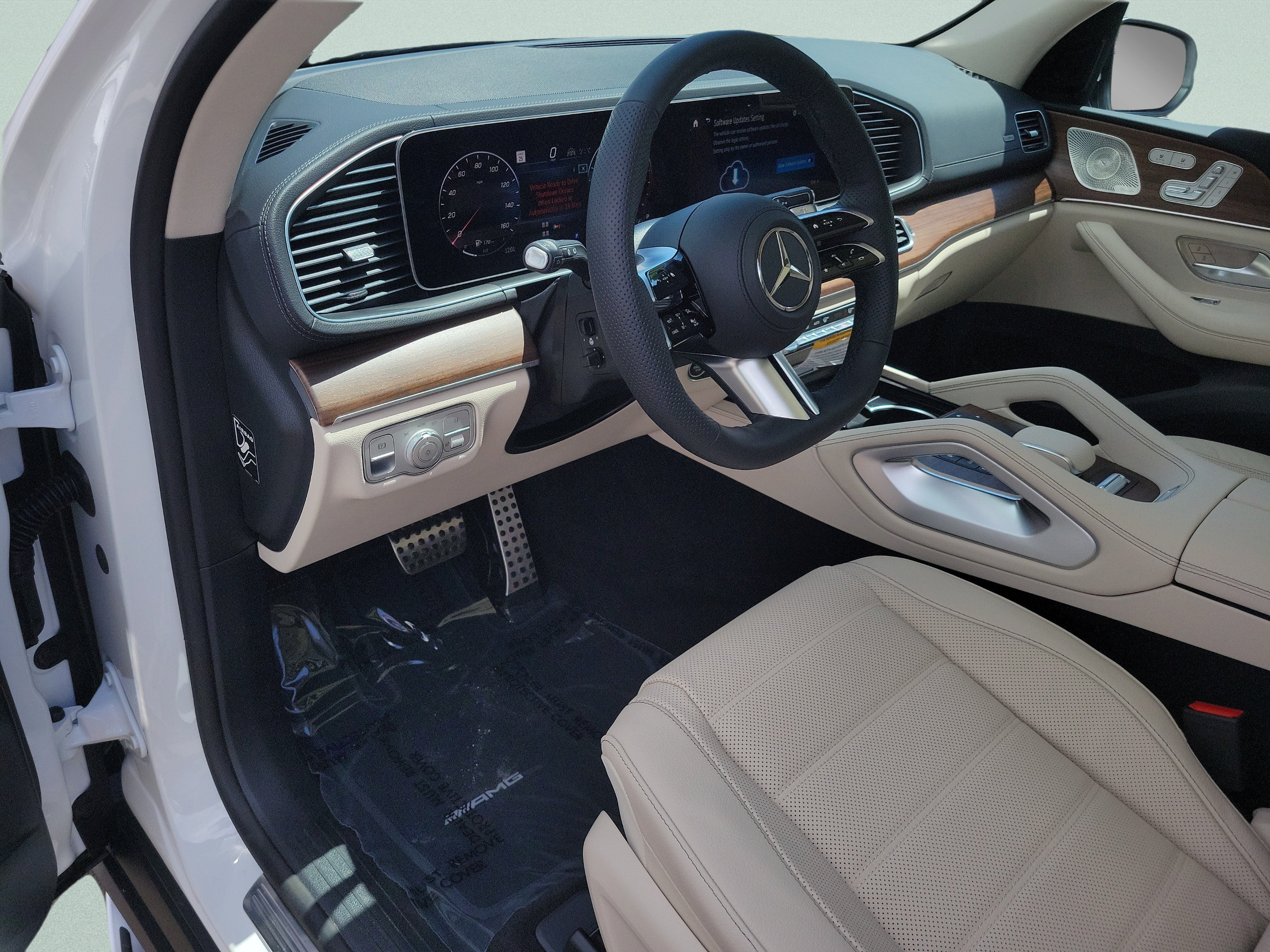 New 2026 Mercedes-Benz GLS 450 4MATIC image 19