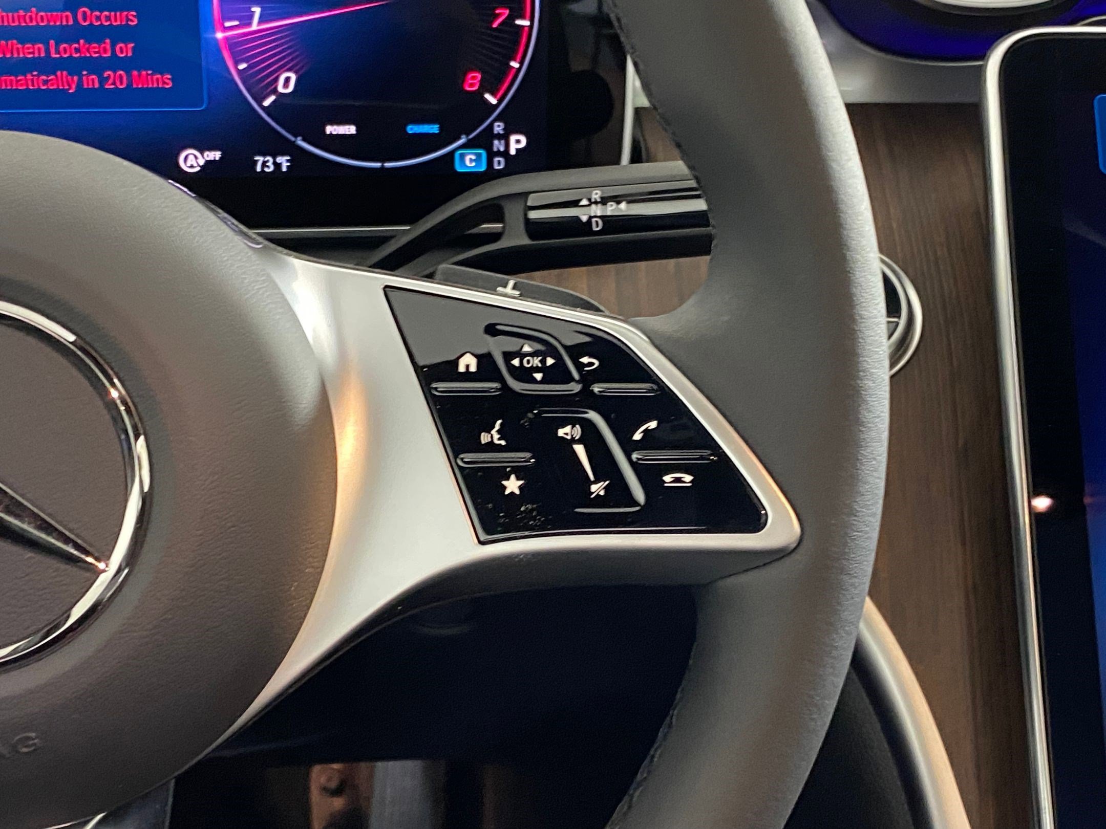 Used 2025 Mercedes-Benz C 300 4MATIC Sedan image 29