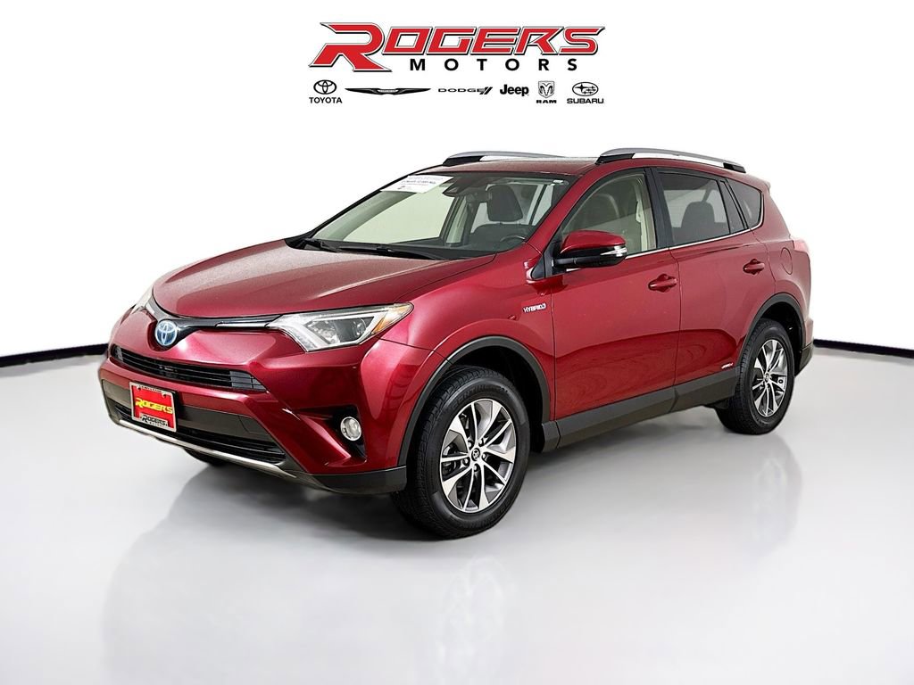 Certified 2018 Toyota RAV4 XLE image 3