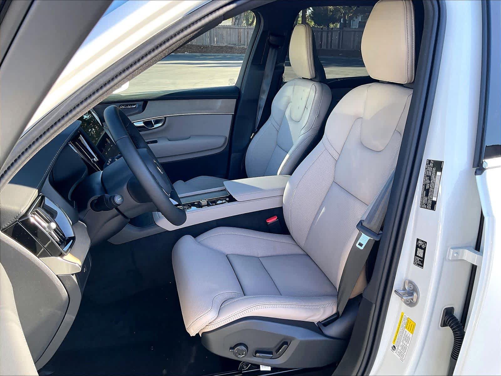 New 2027 Volvo XC90 B6 Ultra AWD/4WD image 11