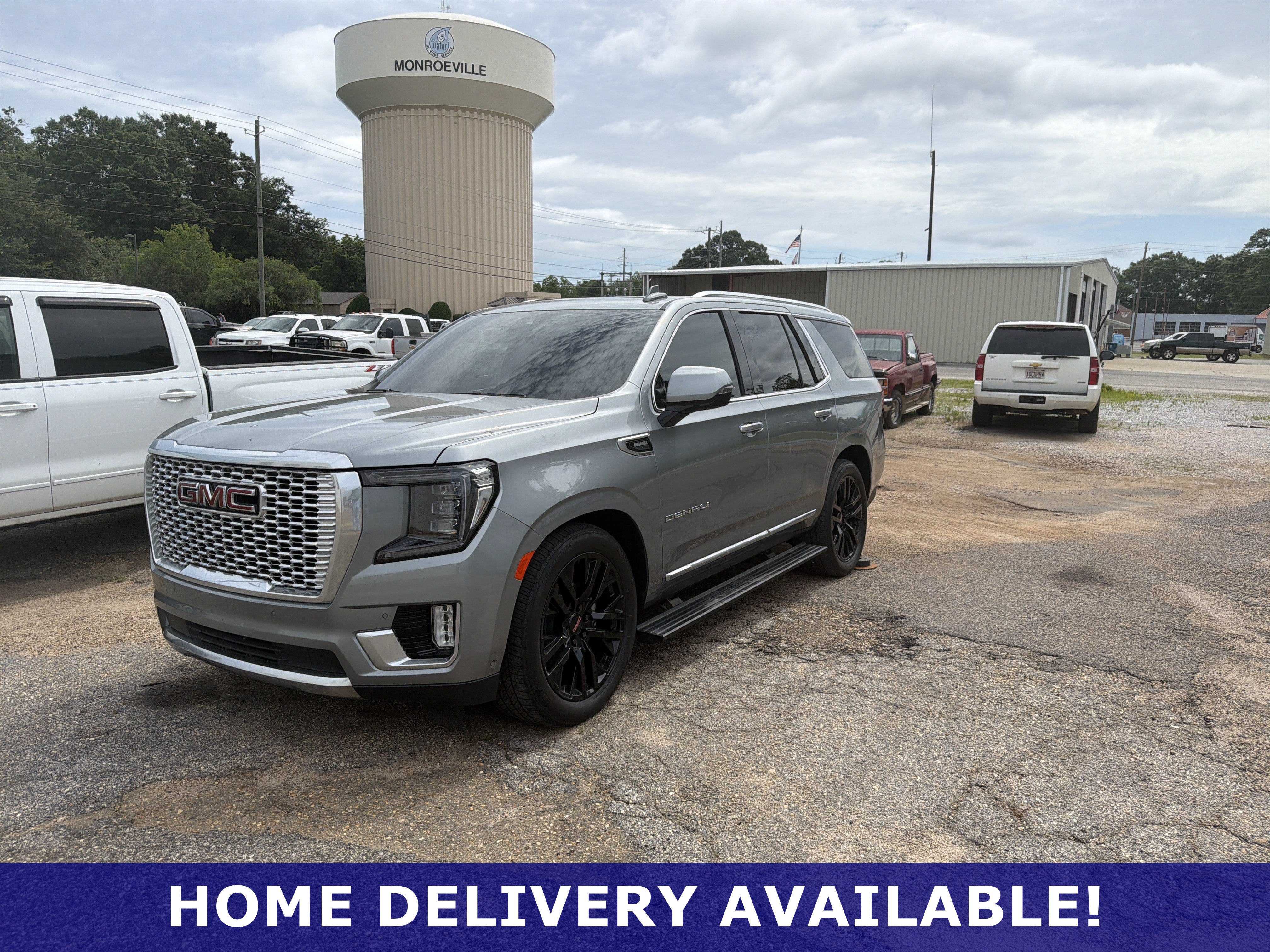 Used 2024 GMC Yukon Denali w/ Denali Reserve Package AWD/4WD image 1