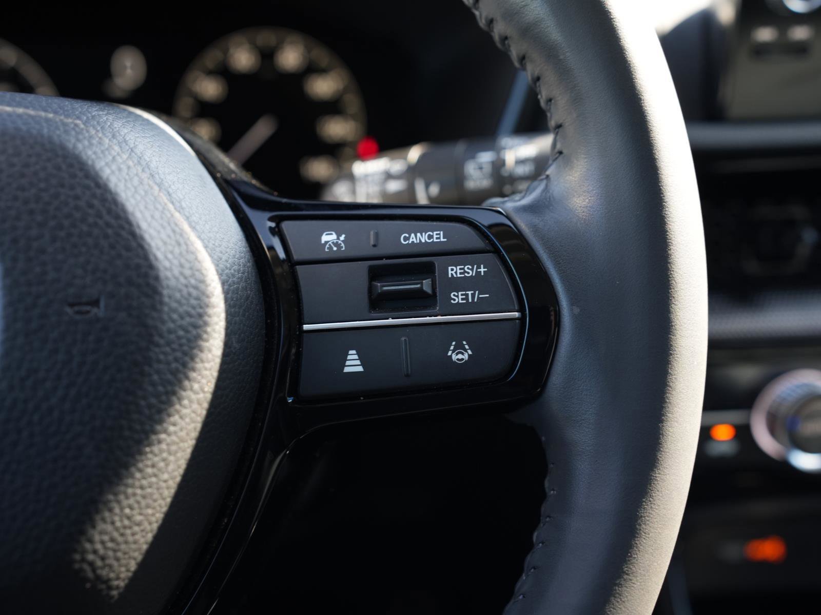 Used 2023 Honda CR-V EX-L image 22