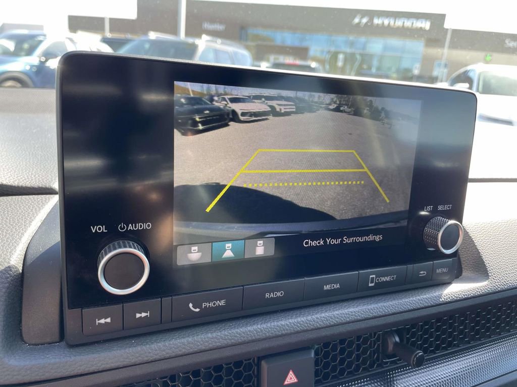 Used 2023 Honda CR-V LX image 15