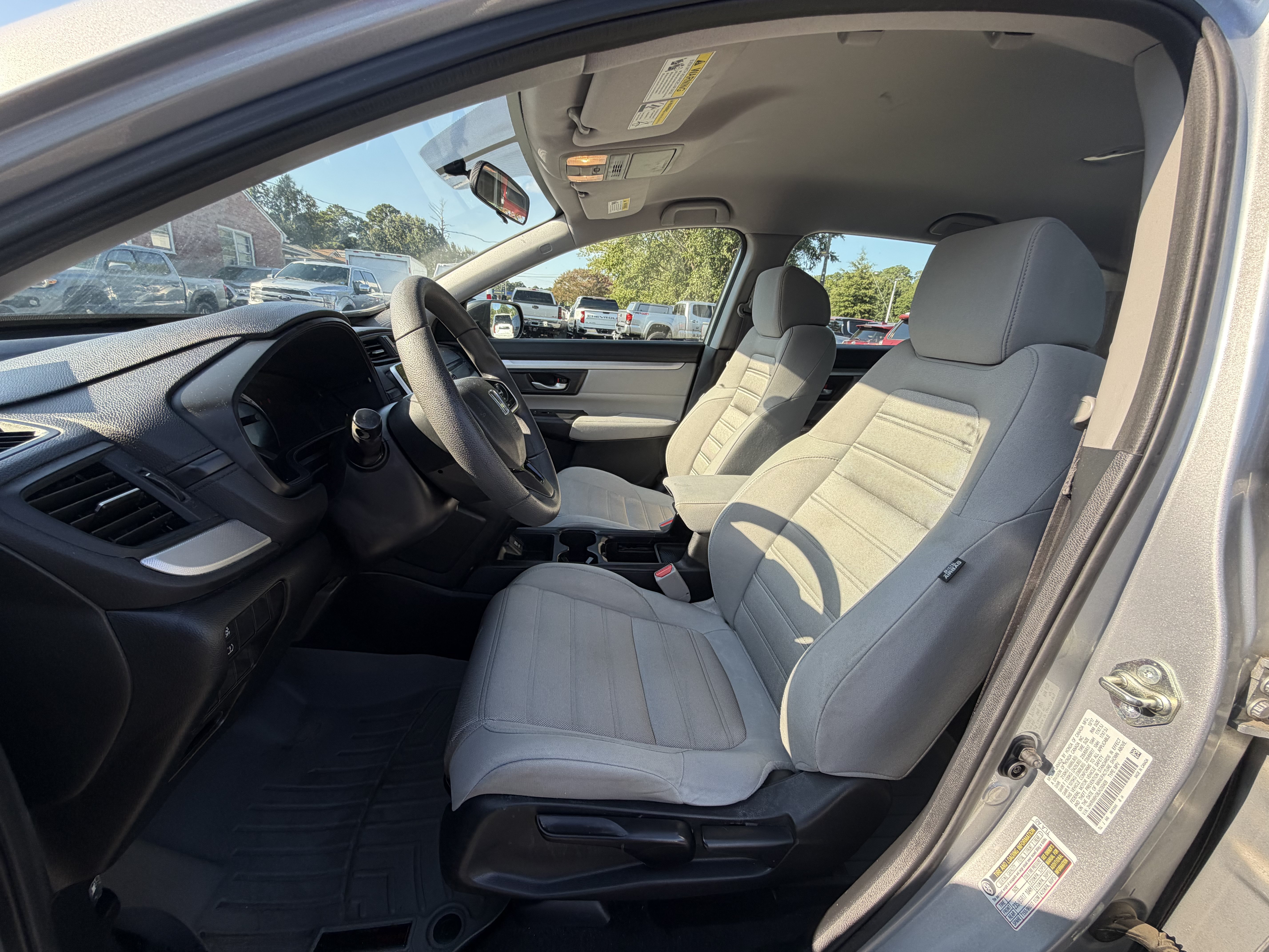 Used 2018 Honda CR-V LX image 11