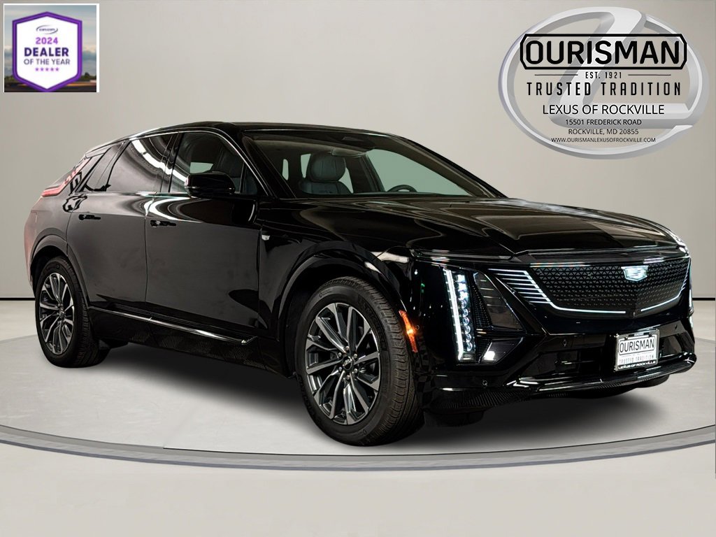 Used 2025 Cadillac Lyriq Sport image 1