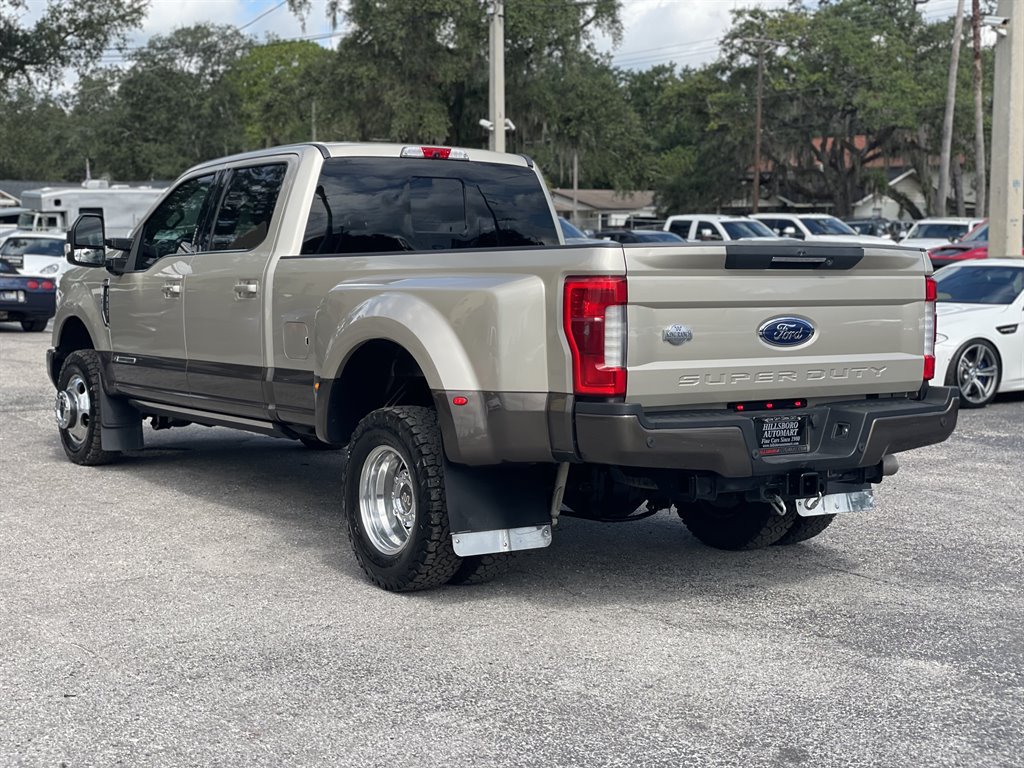 Used 2017 Ford F350 King Ranch w/ King Ranch Ultimate Package AWD/4WD image 22