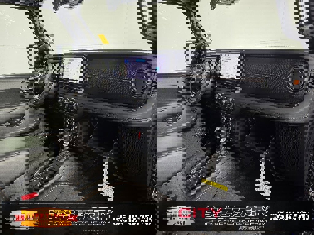 New 2025 Jeep Gladiator Mojave image 31