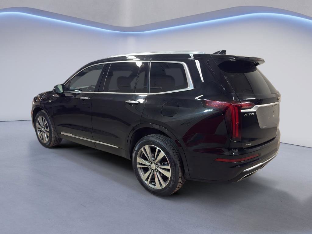 Used 2021 Cadillac XT6 Premium Luxury image 4