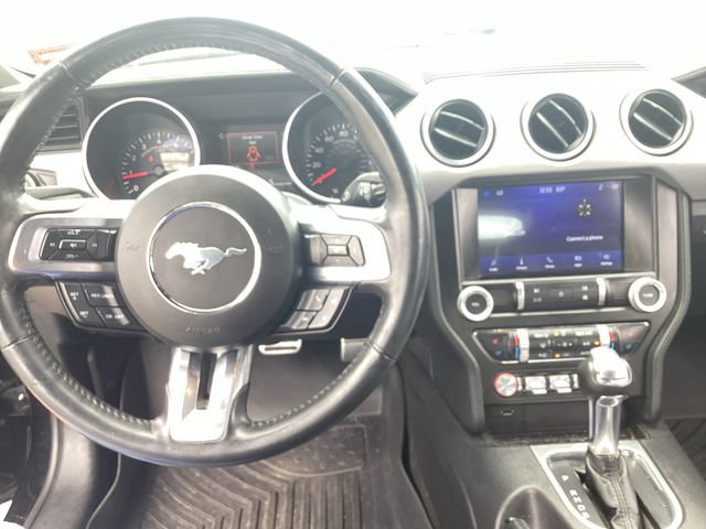 Used 2022 Ford Mustang Premium RWD image 9