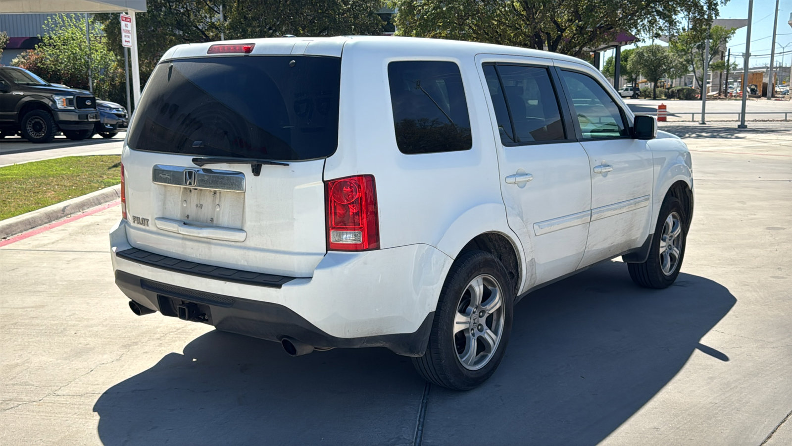 Used 2015 Honda Pilot EX-L image 7