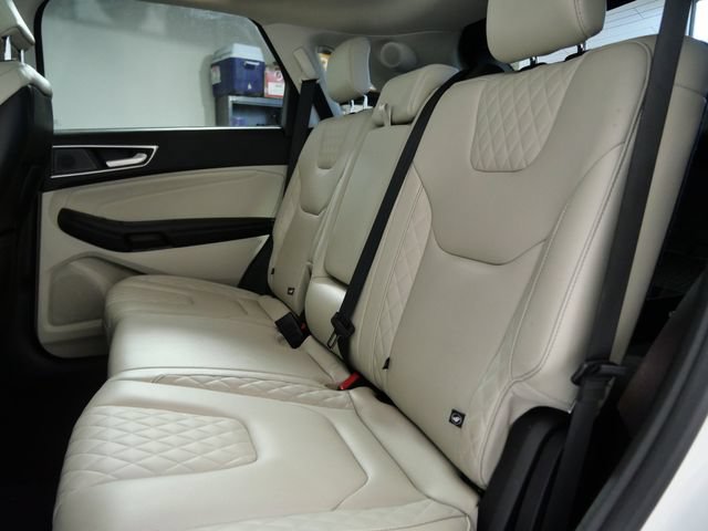 Certified 2023 Ford Edge Titanium AWD/4WD image 15