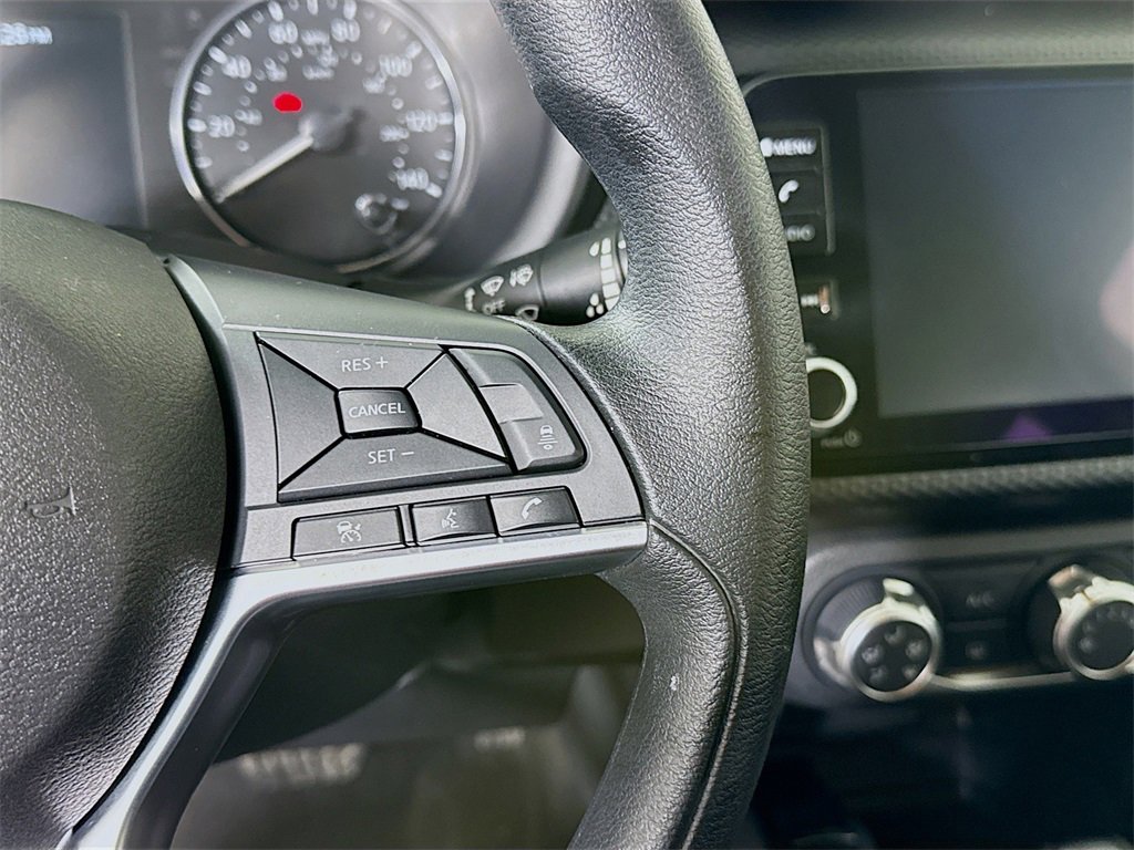 Certified 2024 Nissan Kicks SV image 20