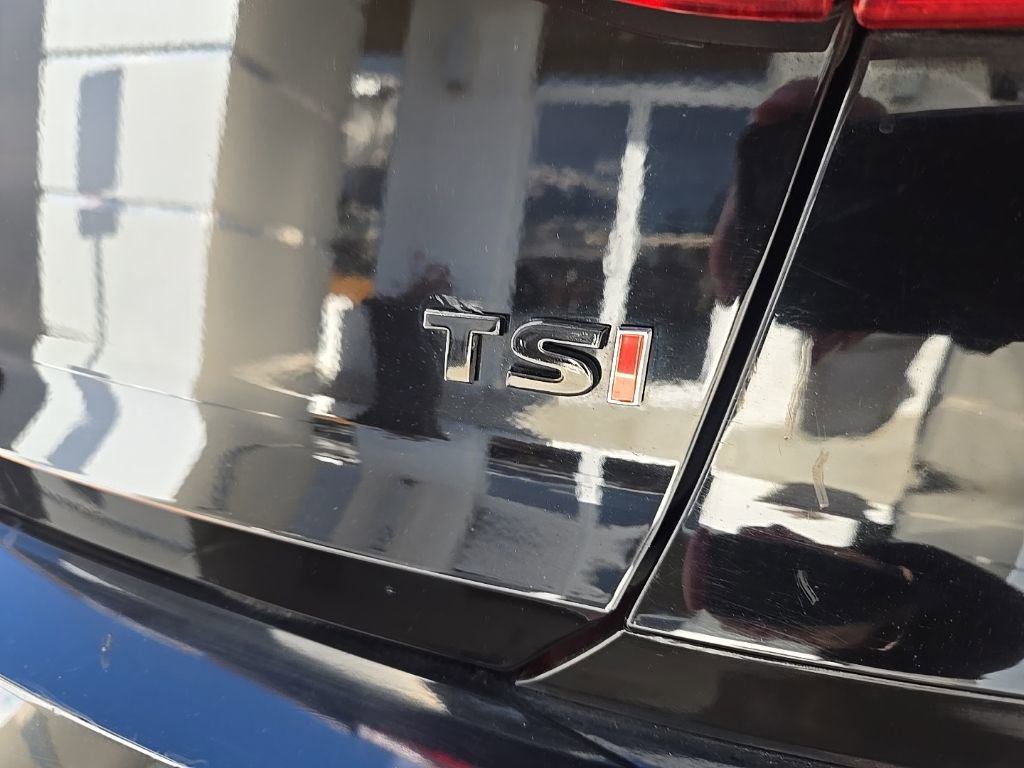 Used 2016 Volkswagen Passat 1.8T SE image 10
