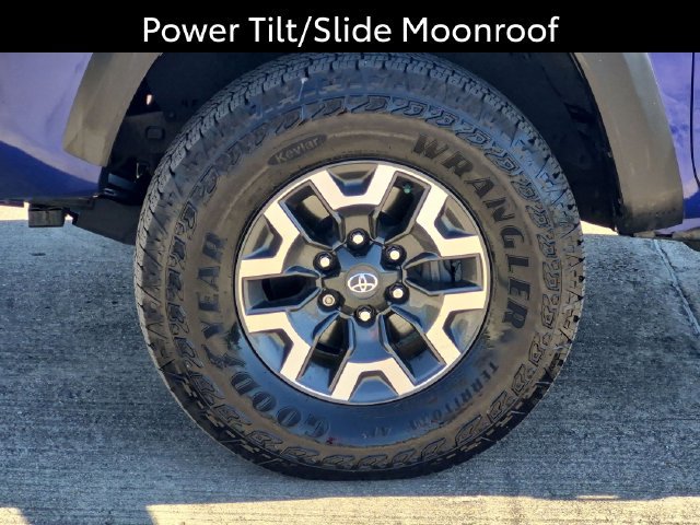 Certified 2023 Toyota Tacoma TRD Off-Road w/ TRD Premium Off Road Package AWD/4WD image 11