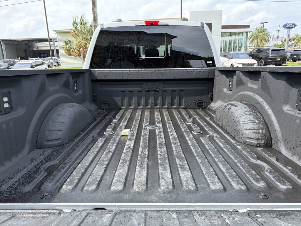 Used 2025 Ford F250 Lariat w/ Lariat Ultimate Package AWD/4WD image 10
