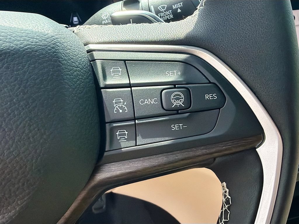 New 2026 Jeep Grand Cherokee L Limited AWD/4WD image 38