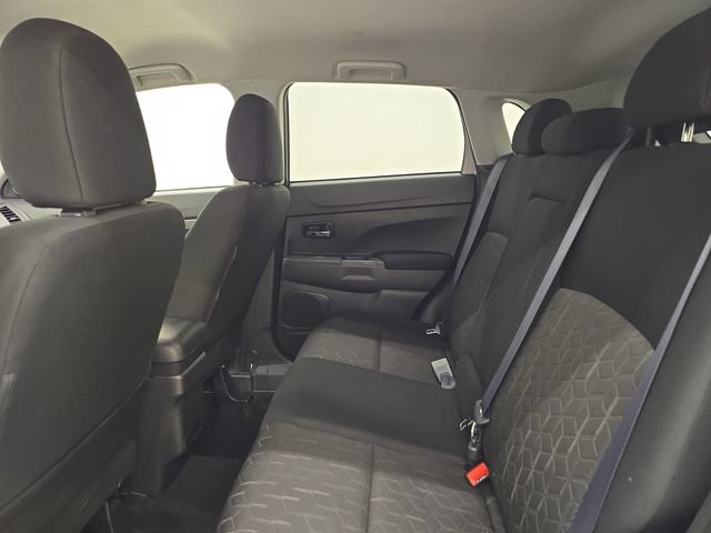 Used 2025 Mitsubishi Outlander Sport AWD image 15