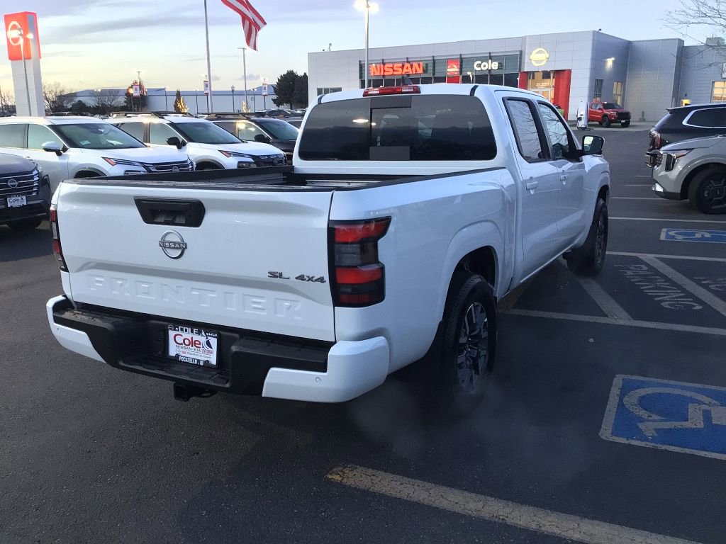 New 2025 Nissan Frontier SL image 6