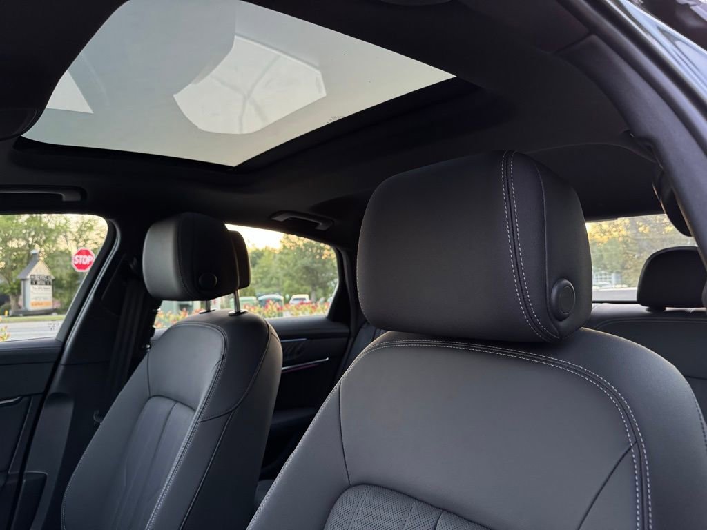 Used 2025 Audi A6 Premium Plus image 20