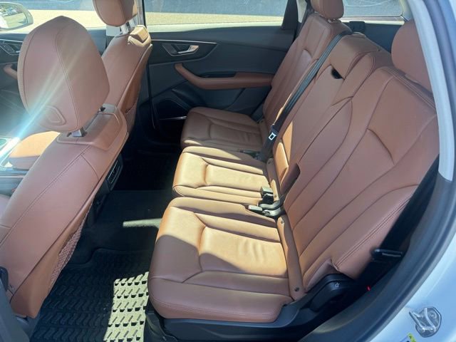Used 2023 Audi Q7 2.0T Premium Plus w/ Premium Plus Package AWD/4WD image 30