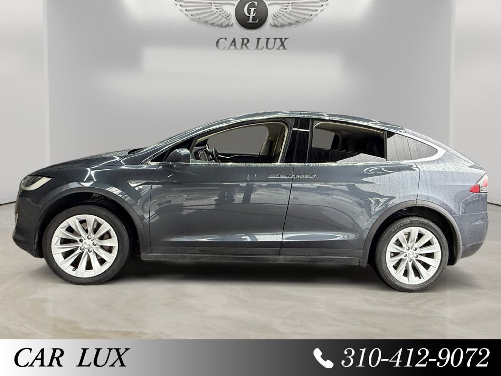 Used 2016 Tesla Model X 90D AWD/4WD image 2