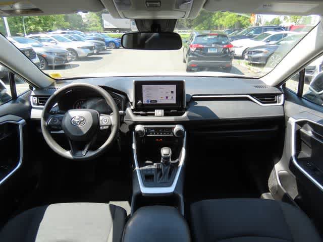 Used 2024 Toyota RAV4 LE AWD/4WD image 17