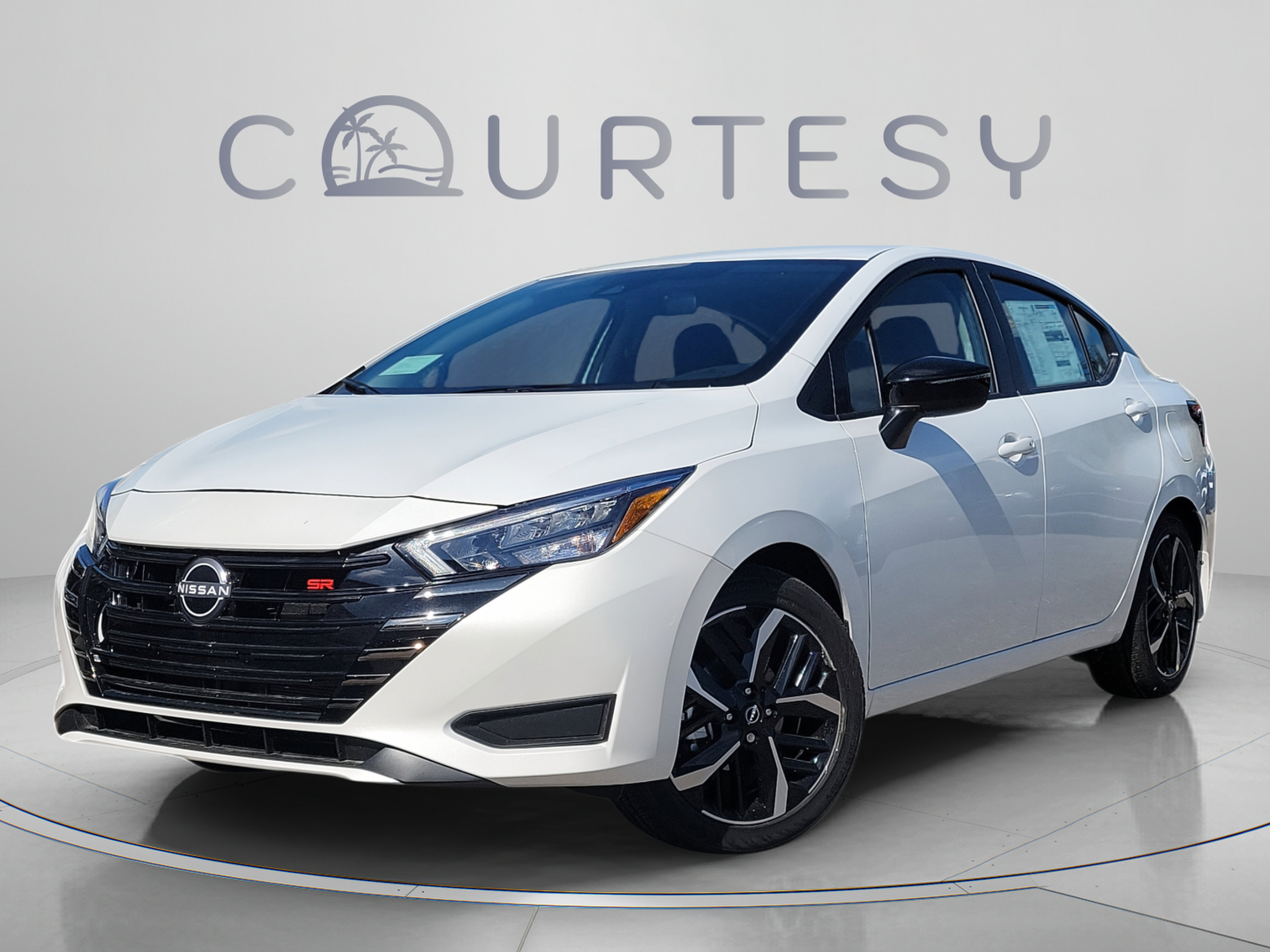 Certified 2025 Nissan Versa SR w/ Trunk Package