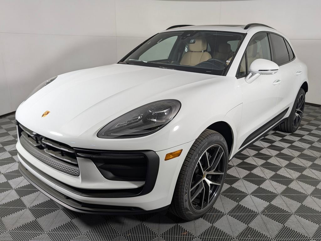New 2026 Porsche Macan image 1