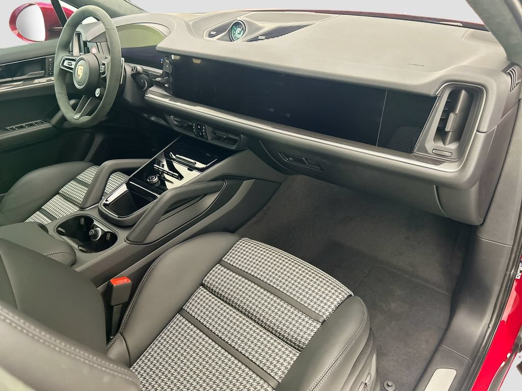 New 2026 Porsche Cayenne S AWD/4WD image 19
