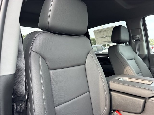 New 2026 GMC Sierra 2500 SLT image 24