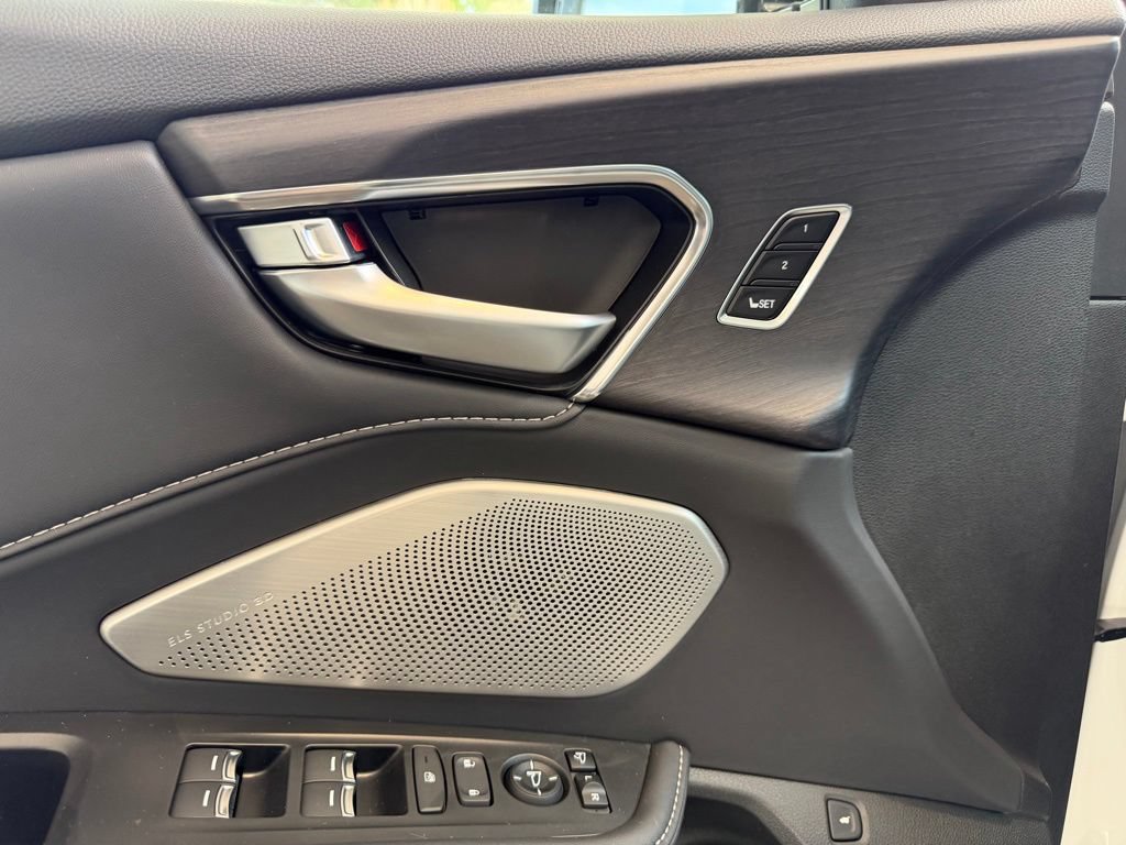 New 2026 Acura RDX SH-AWD w/ Advance Package image 12